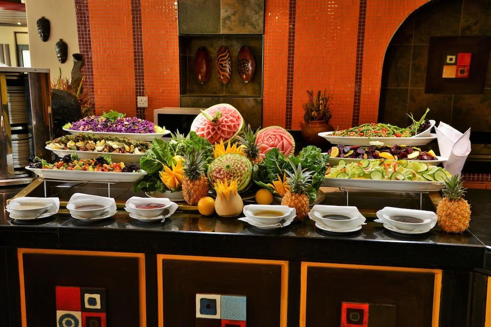 Cresta Oasis Hotel Harare Zewnętrze zdjęcie