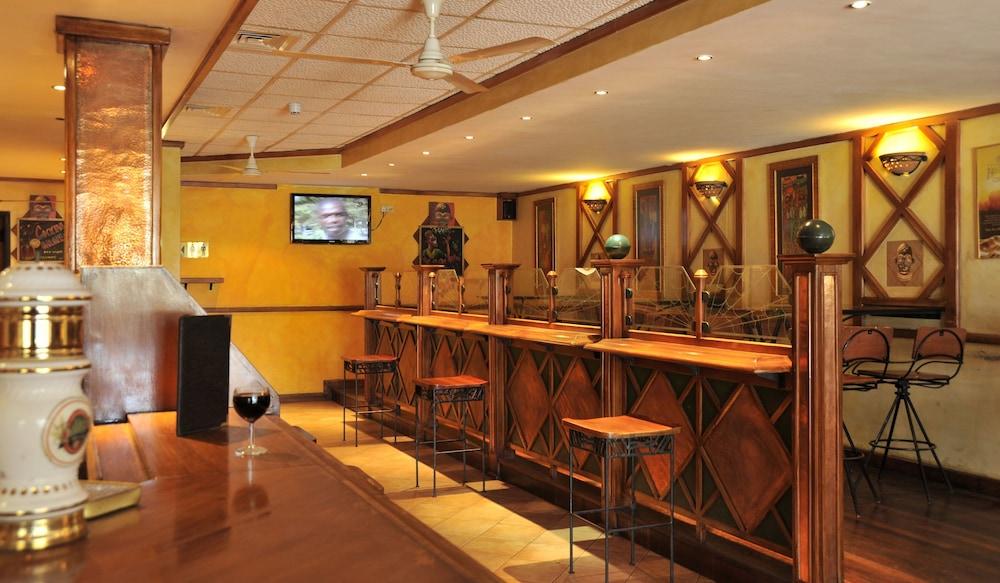 Cresta Oasis Hotel Harare Zewnętrze zdjęcie