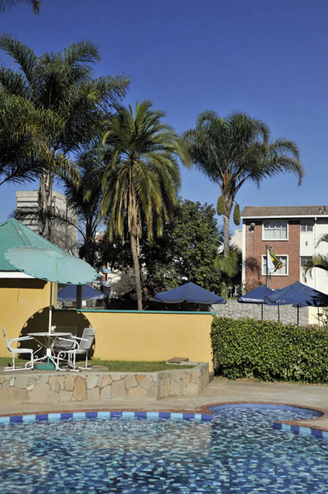 Cresta Oasis Hotel Harare Zewnętrze zdjęcie